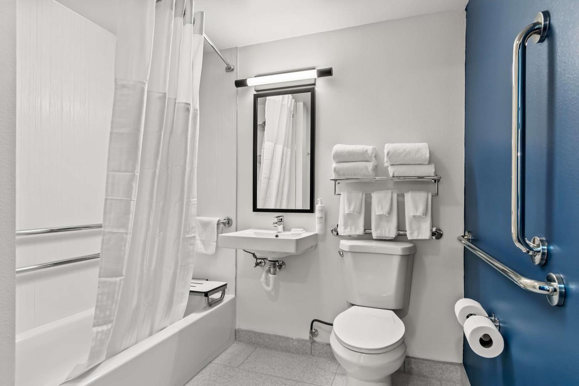 Spark By Hilton Hershey Near The Park Екстериор снимка